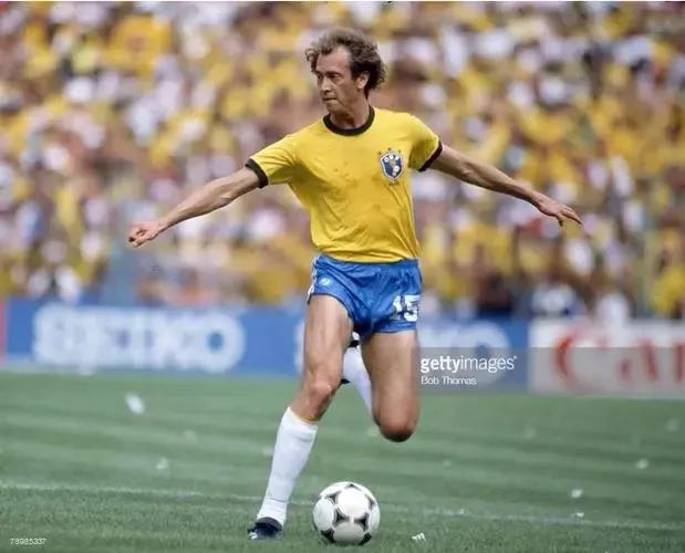 安切洛蒂是不是古典型前腰,十大足球前腰