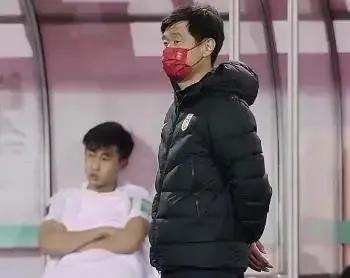 男足市场化,限薪对中国球员有用吗