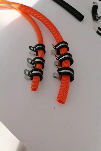 2根一样粗的水管怎么接在一起,2根塑料水管怎么接起来