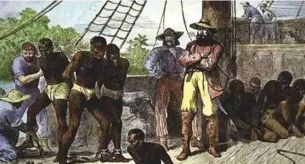 古代人贩子运送黑人奴隶时,为什么男女都要脱衣服?原因有两个。