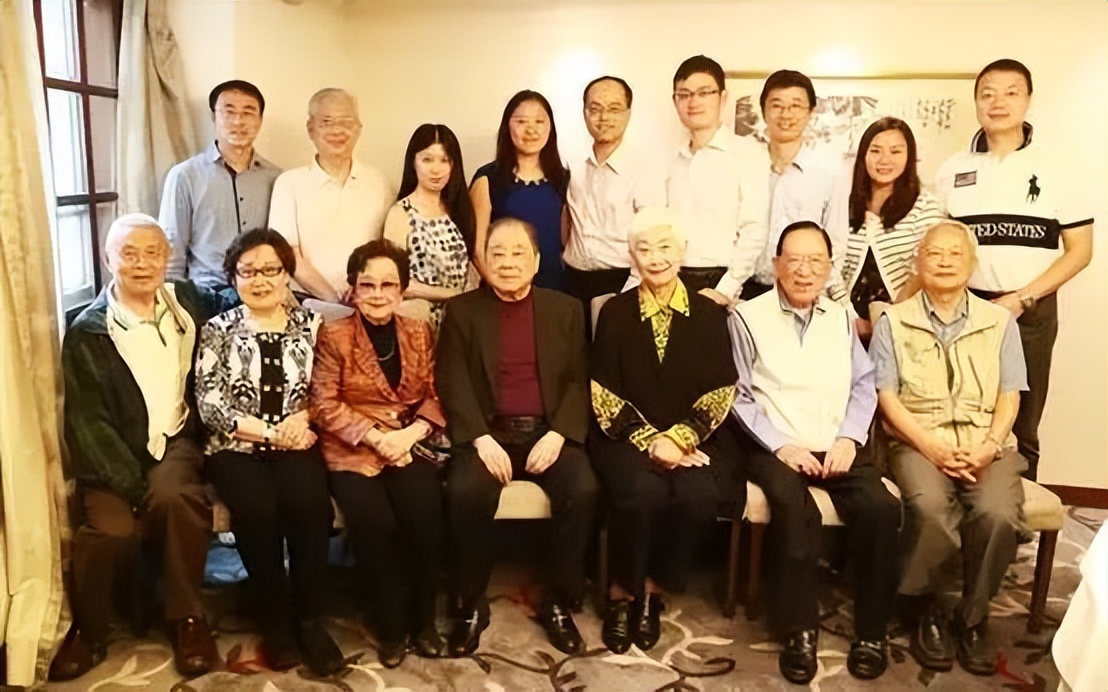 「深切缅怀」胡法光学长：“爱国荣校”的实业家