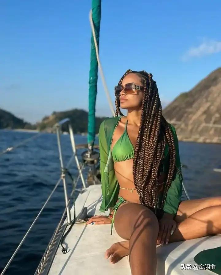 姆巴佩变性女友是真的假的,足坛第一球星姆巴佩