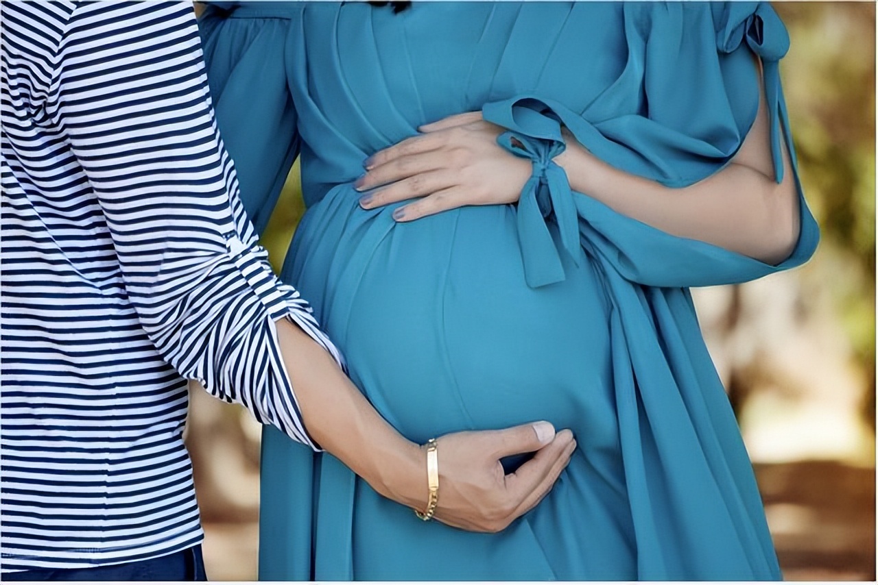 消失的她原型为泰国坠崖案,消失的她原型坠崖当事人