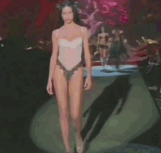 巴西超模埃及艳后,巴西模特被老爸骂