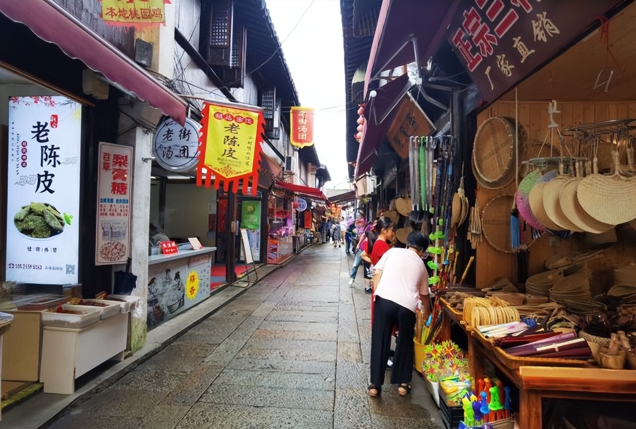 十一长假旅游景点推荐上海,上海一日游必去景点朱家角古镇