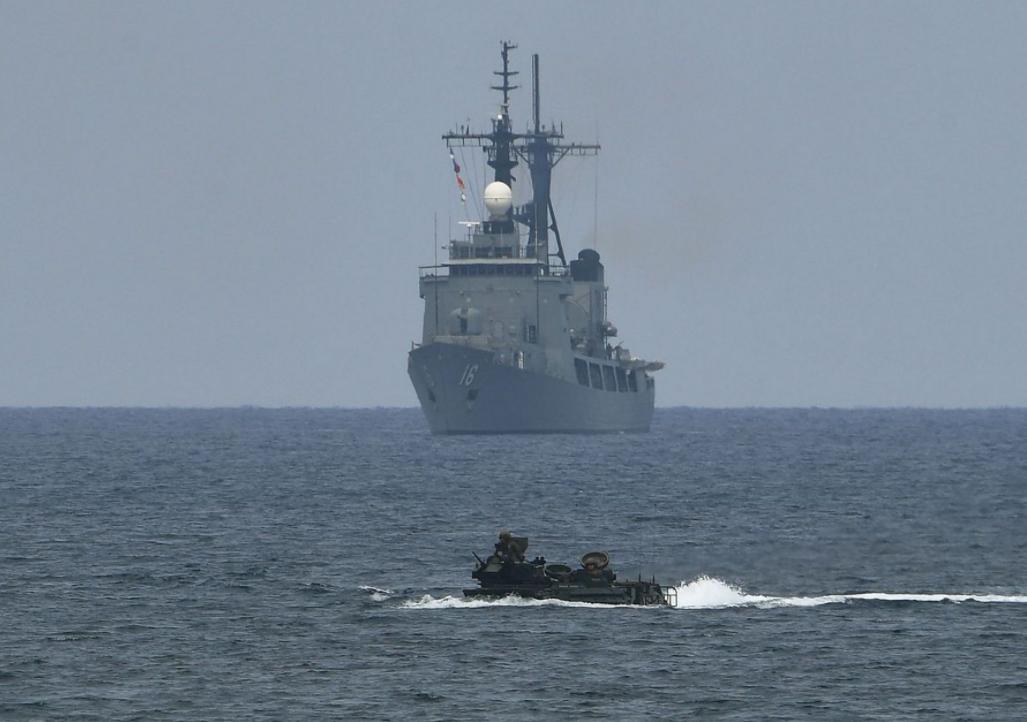 中方回应菲船只闯仁爱礁海域图文,解读中国海警仁爱礁拦截菲船