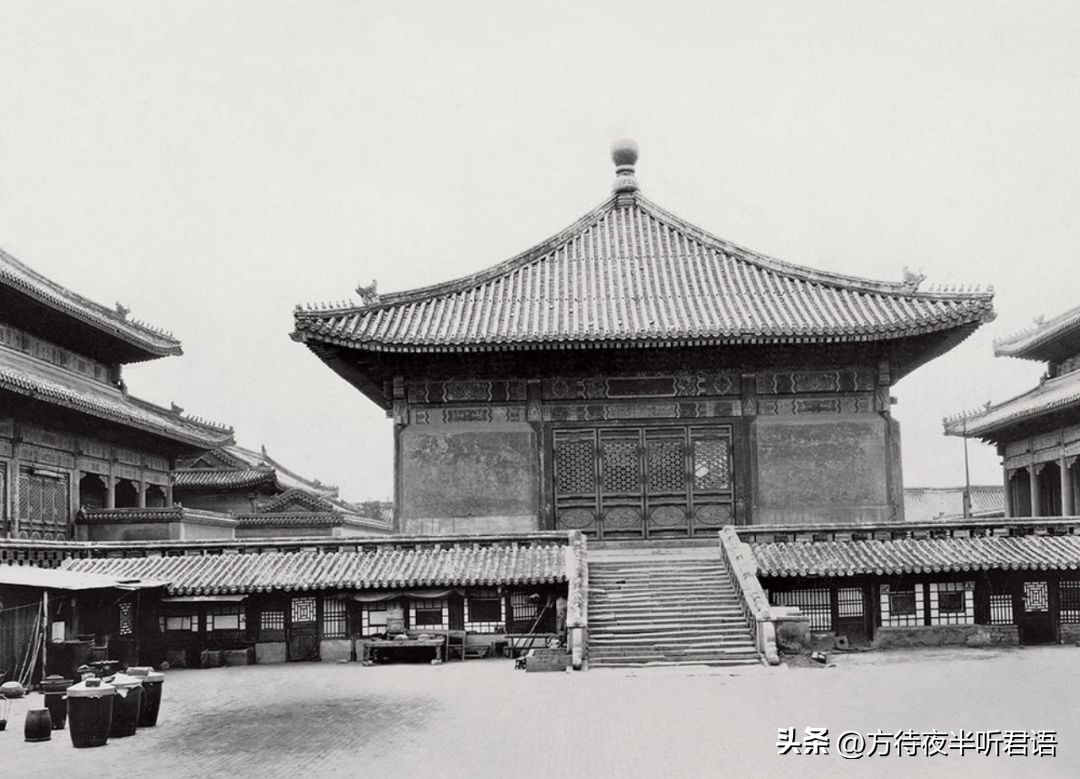 老照片90年代的故宫 (故宫老照片光影百年)