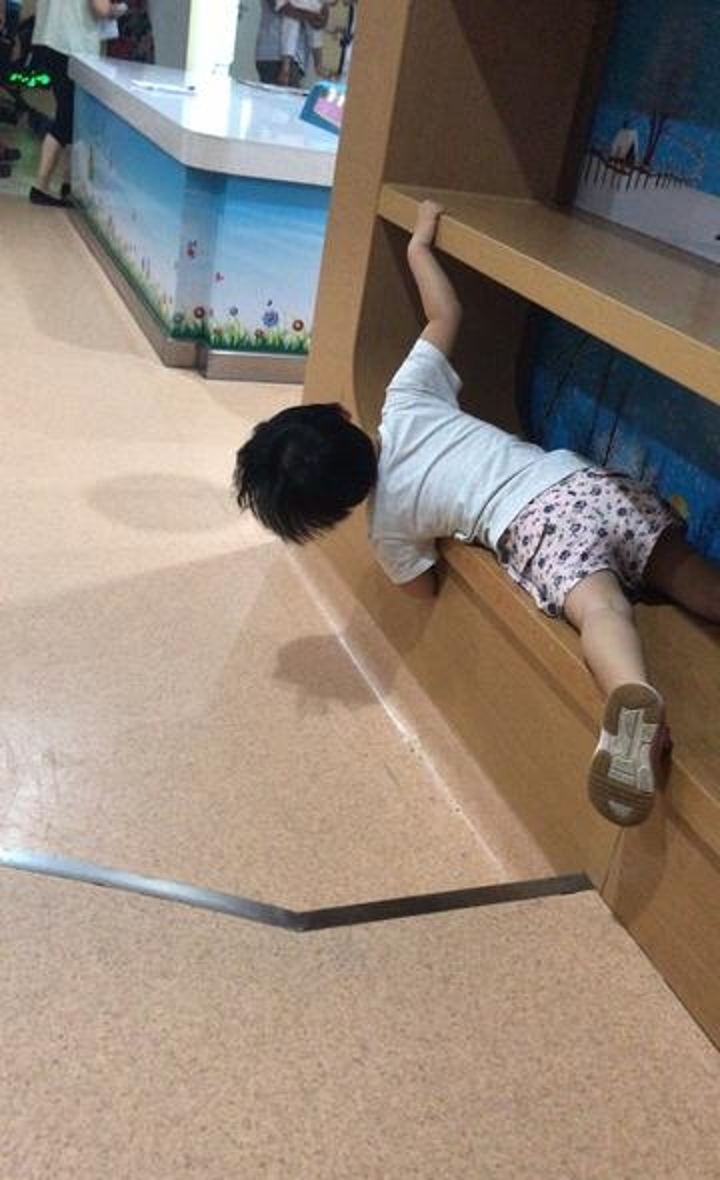 2023年12月11日2点11分,2023年12月11日11点43分