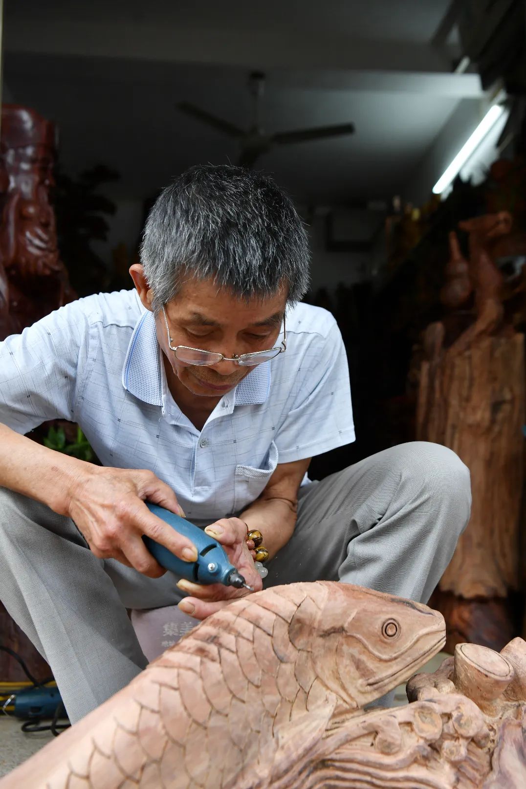 张绍荣微电影,张绍荣