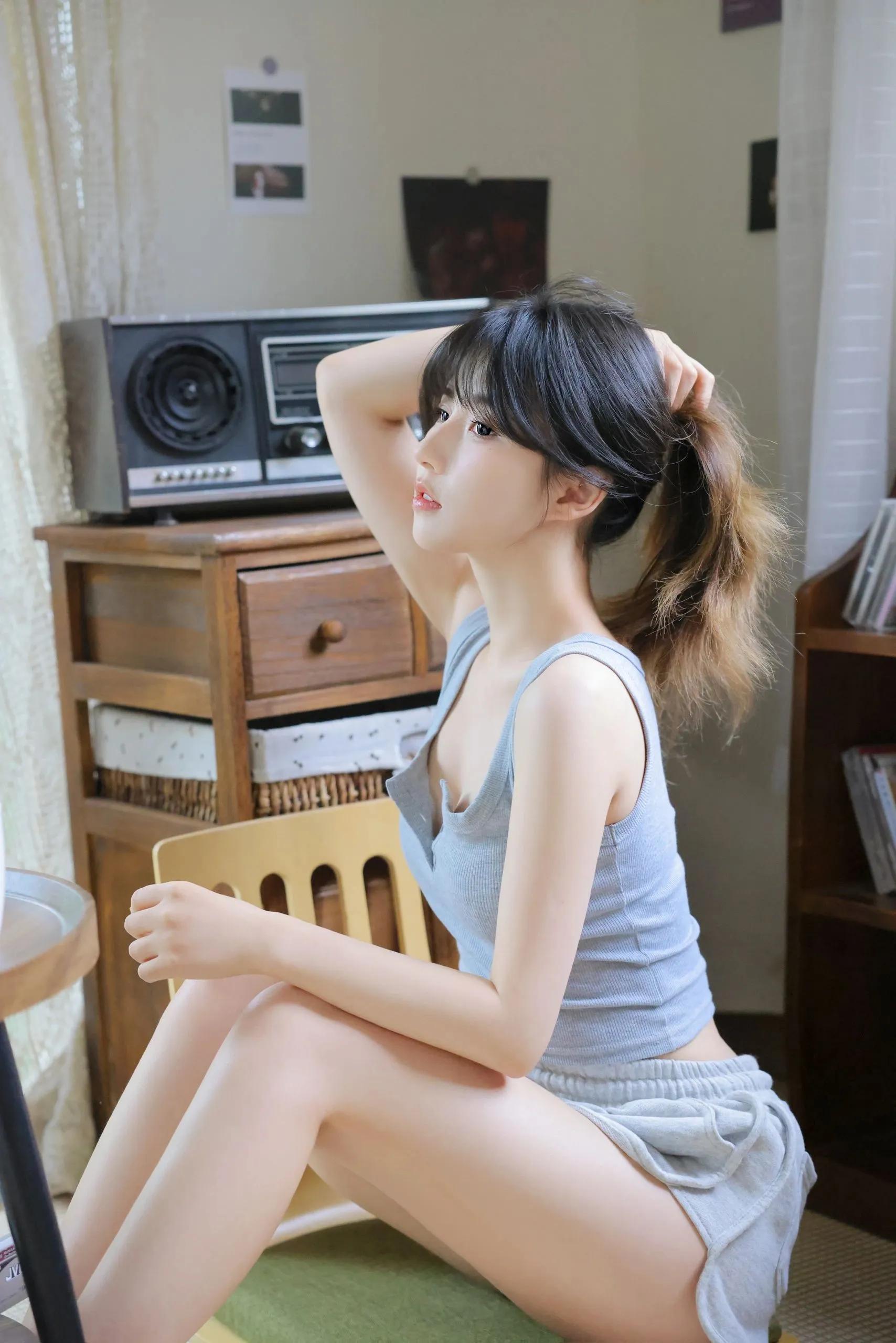 超高颜值女性写真视频,美女图片禁欲系高级感