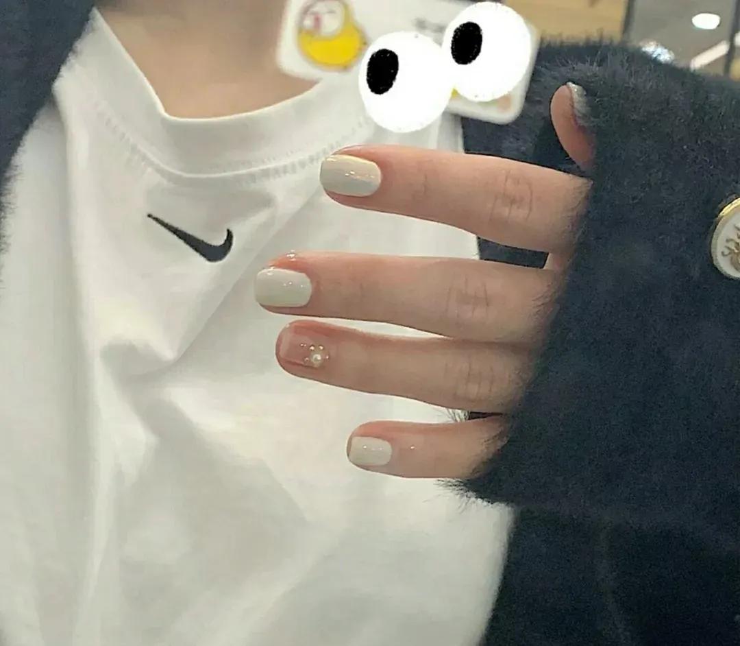 美甲教程和美甲技巧,做美甲用的美甲套装