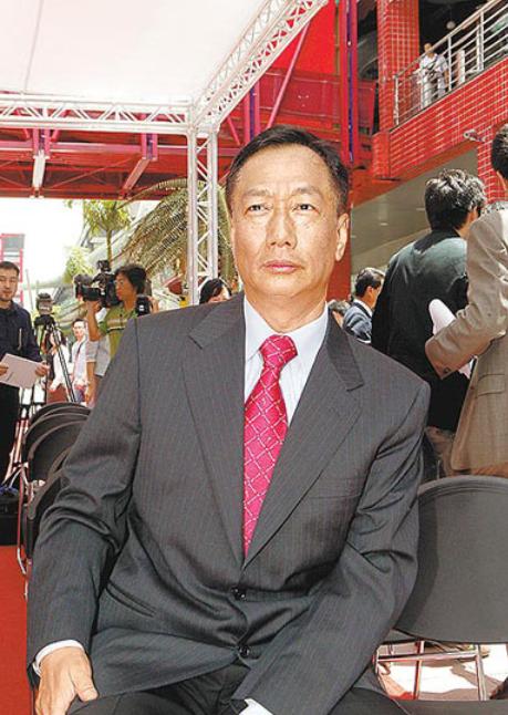 郭台铭自建机器 (郭台铭最新机器人计划)