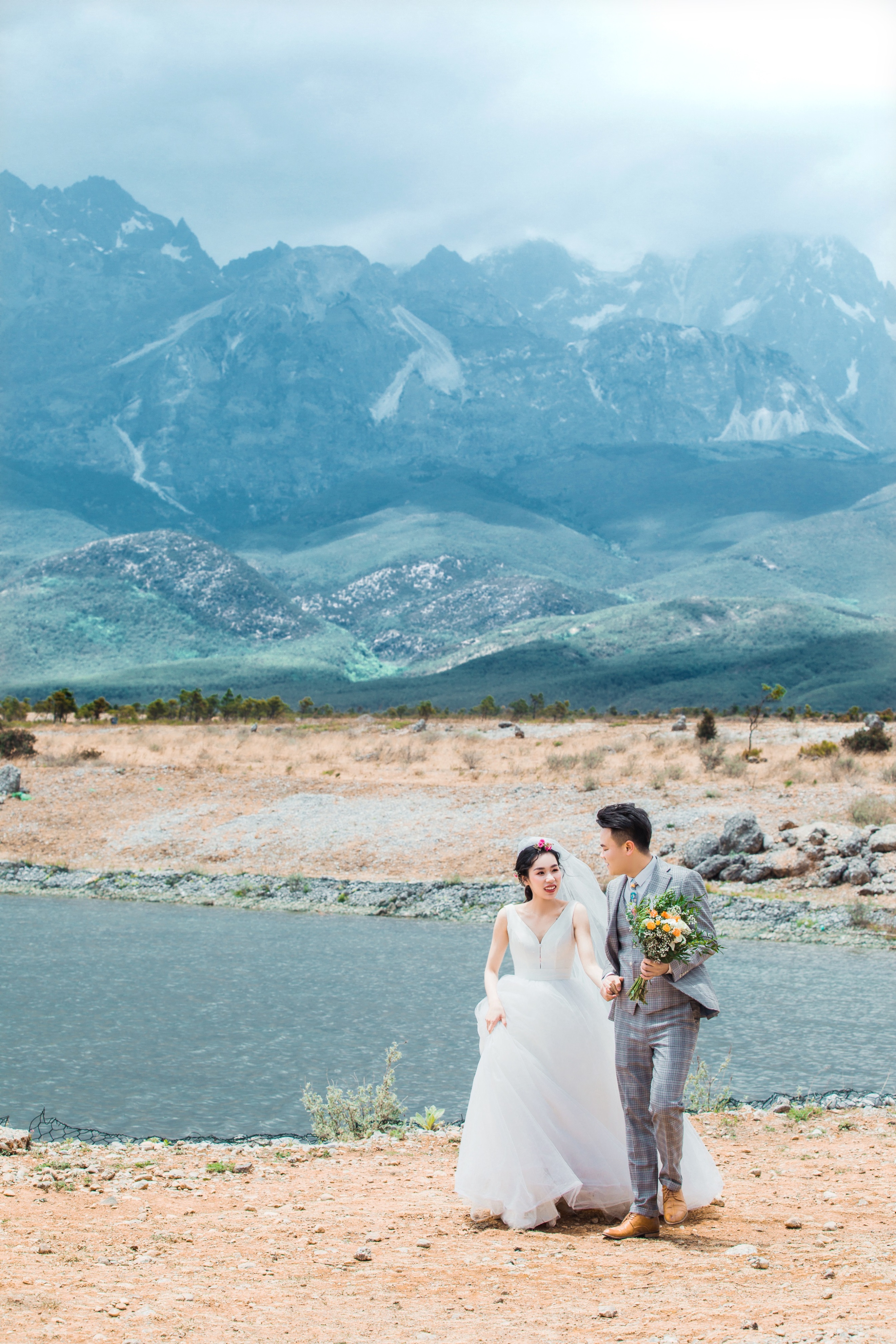 丽江摄视界旅拍婚纱照推荐,卓摄全球旅拍厦门婚纱照