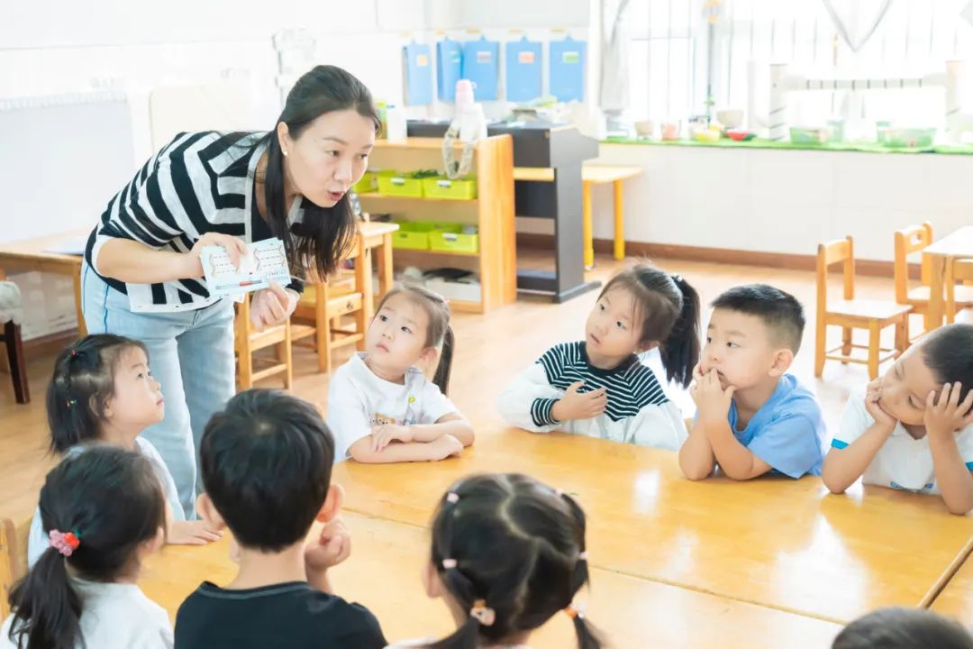 秋光如岁邂逅一场欢喜——临猗县直一园开学季