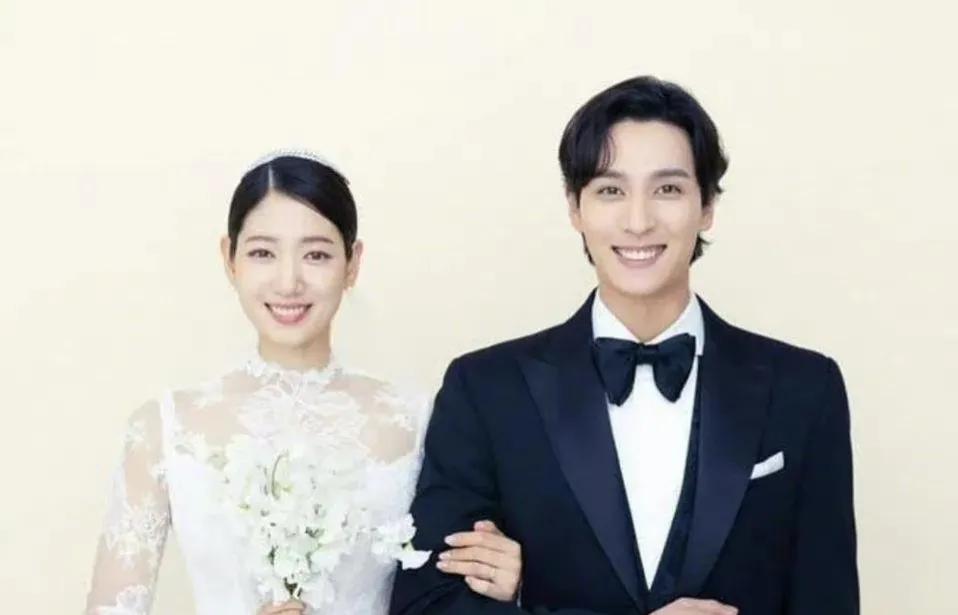 rain娶金泰熙粉丝的反应,rain娶谁了