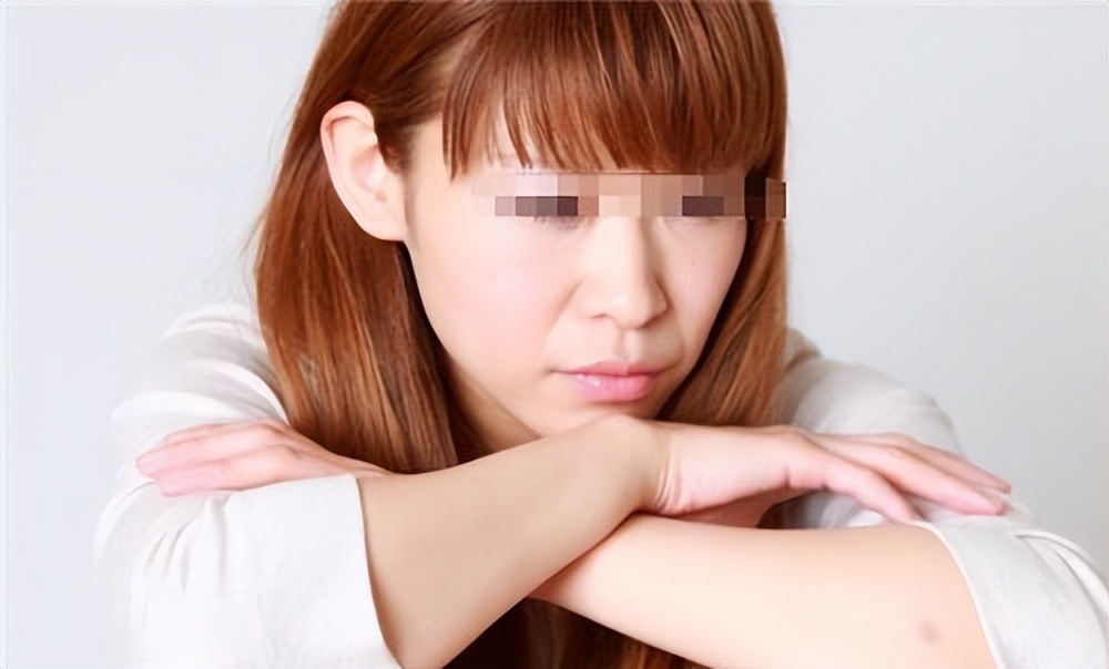 广西一女子出轨被丈夫发现,广西一男子出轨被怀孕妻子发现