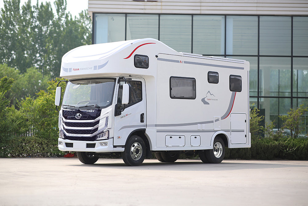 跃进h300国六轻卡4.2米厢货多少钱,不到30万的大型豪华房车