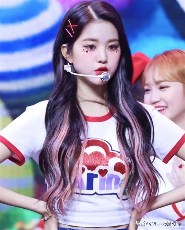 适合脸胖女生的披肩烫发,大饼脸头顶扁塌的女生适合的烫发