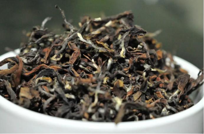 目前最好喝的茶叶是哪一种,我国最好喝的10种茶叶排名