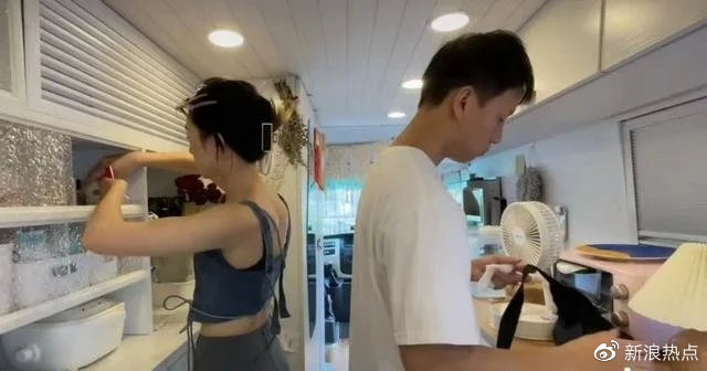 90后小情侣花16万爆改房车当家,深圳90后情侣16万爆改房车