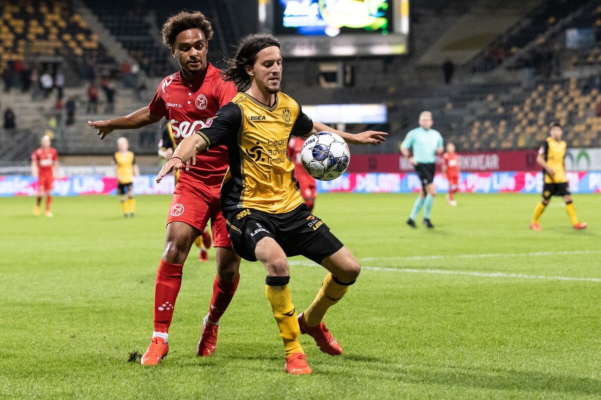 皇家马德里队vs皇家社会比赛时间,欧冠皇马vs埃因霍温比赛集锦