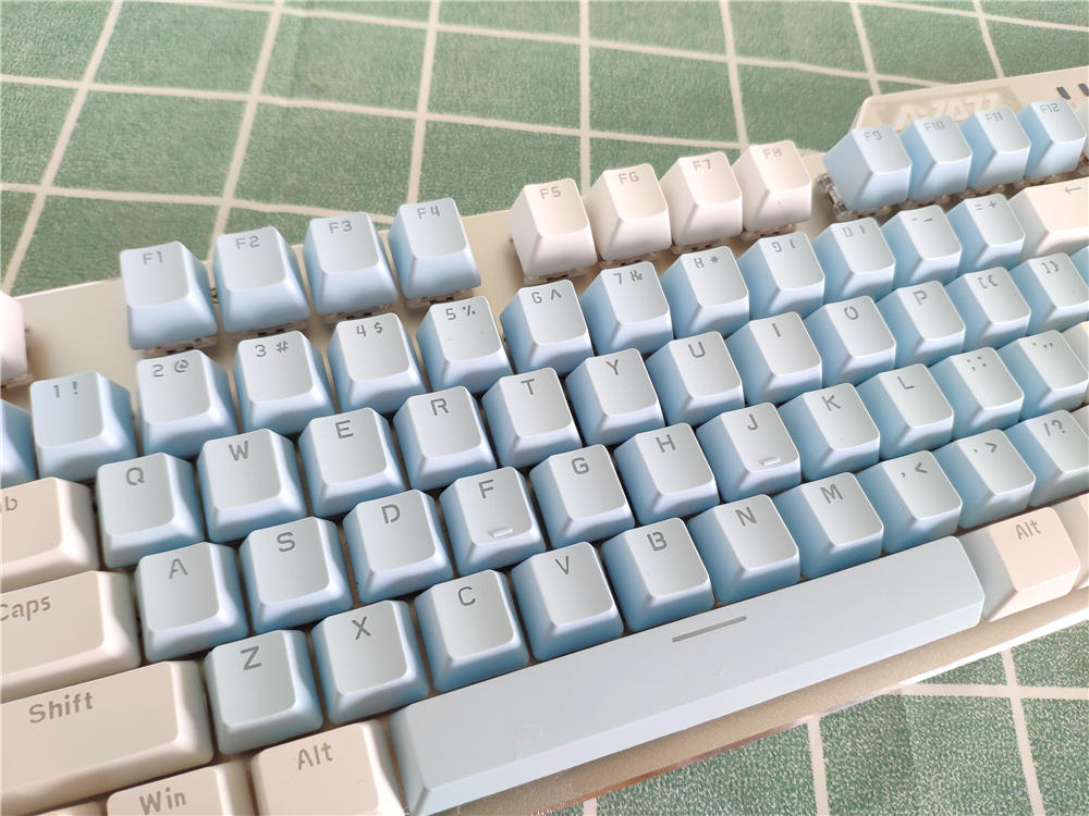 高性价比黑轴键盘推荐,红龙ks104黑爵ak35i对比