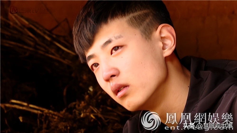 侯海洋和吕明的爱情,侯海洋初恋