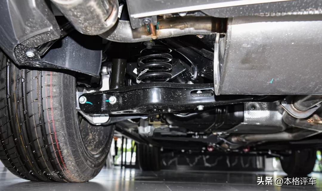 2024款领克06深度测评,领克06suv哪款性价比高