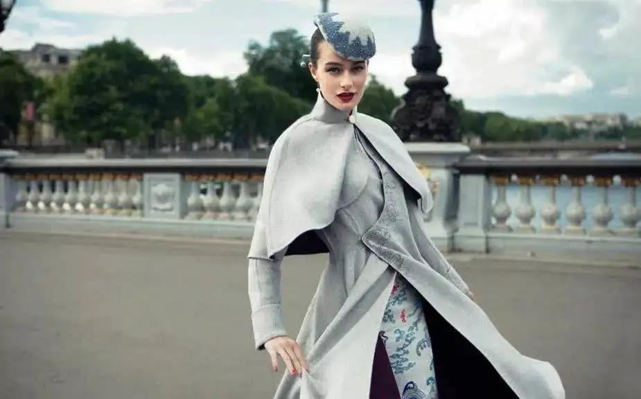 空姐制服每个年代的设计理念,中国国际航空空姐制服设计