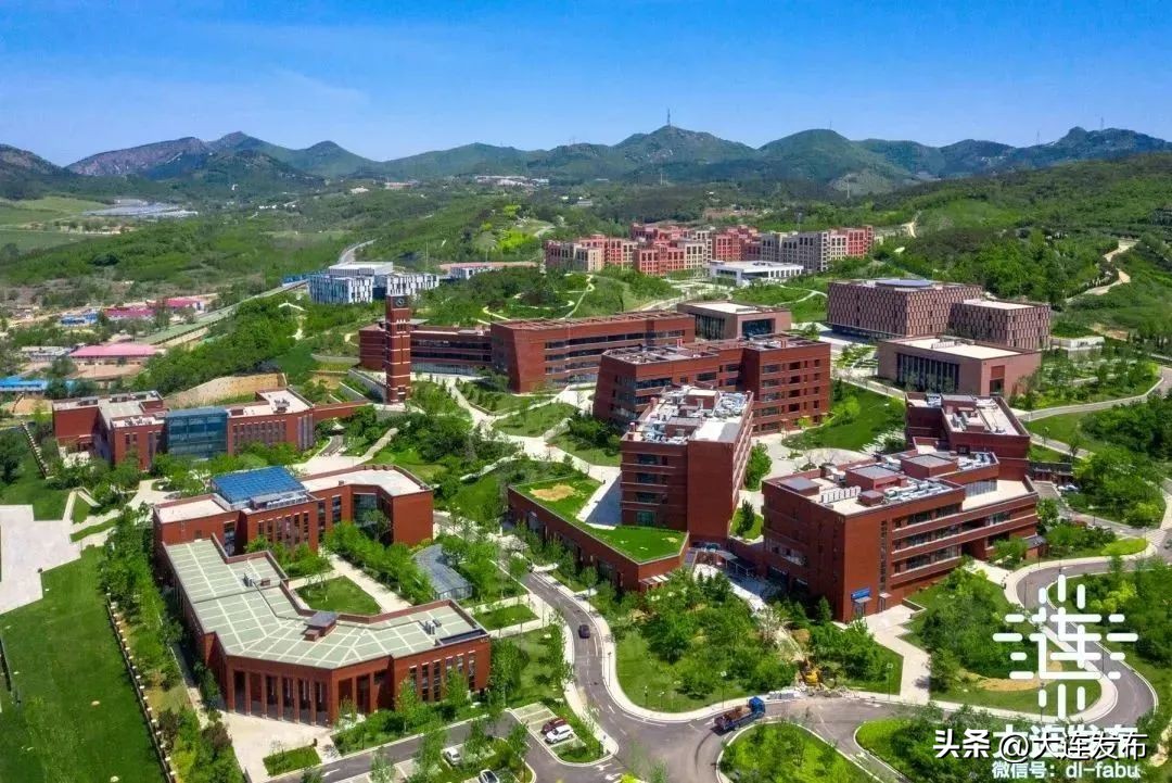 大连第76次新闻发布会回放,大连两先区建设水平大幅跃升