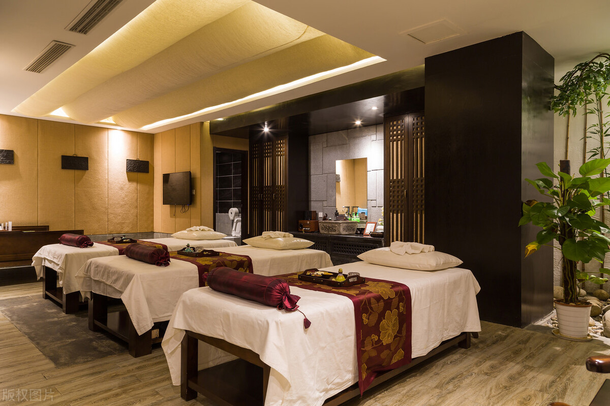 从修脚拔罐、足底保健到足浴养生会所:郑州足疗店的发展变迁