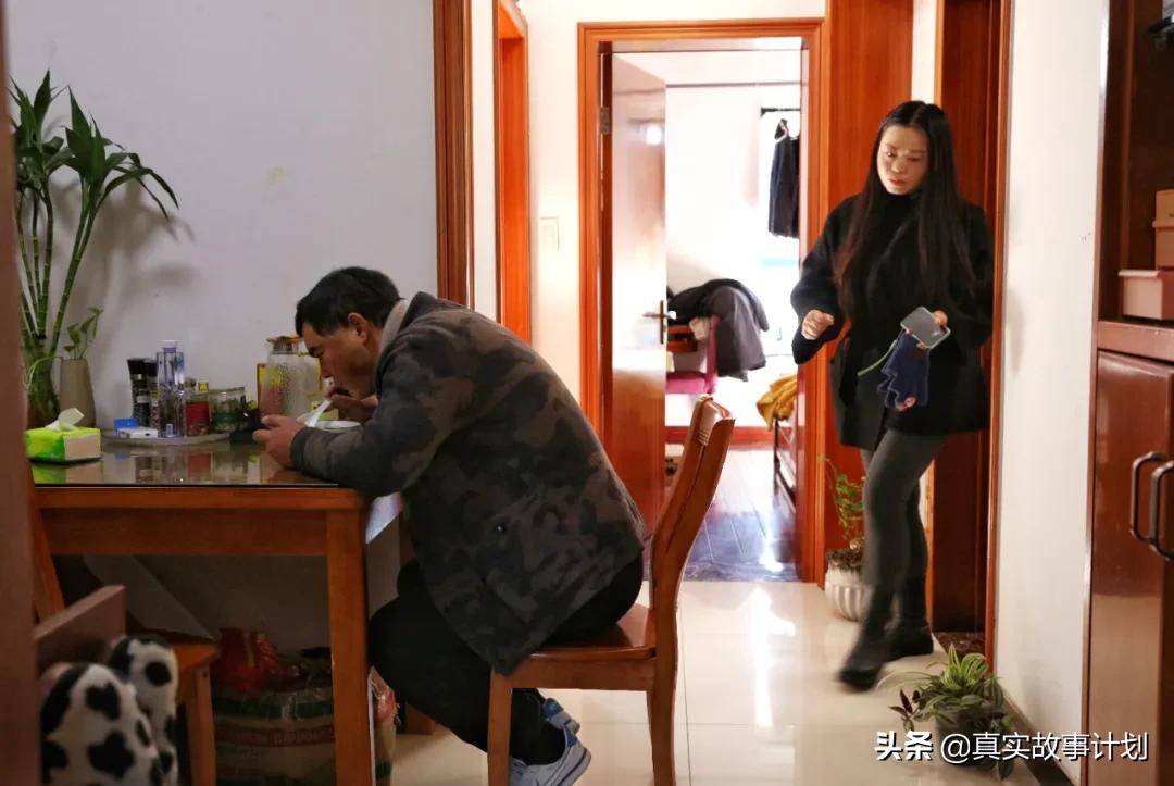 想在杭州全款买房的骑手，存了100万