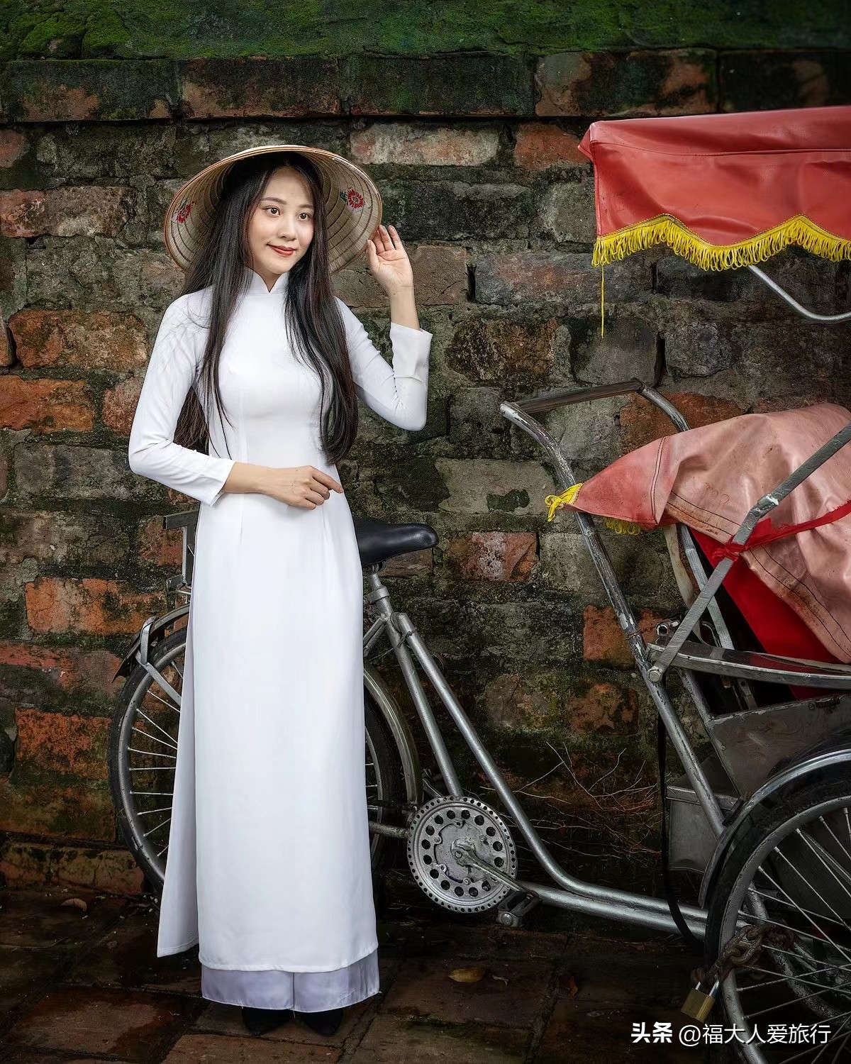 越南那些怪，见怪不要怪：房子一道缝，绿盔很高尚，奥黛更养眼