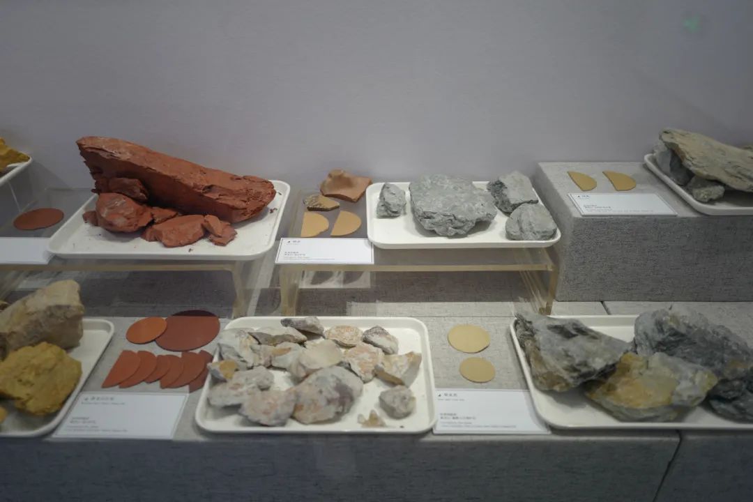 我去竹林避暑了，夏天过完再通知我！