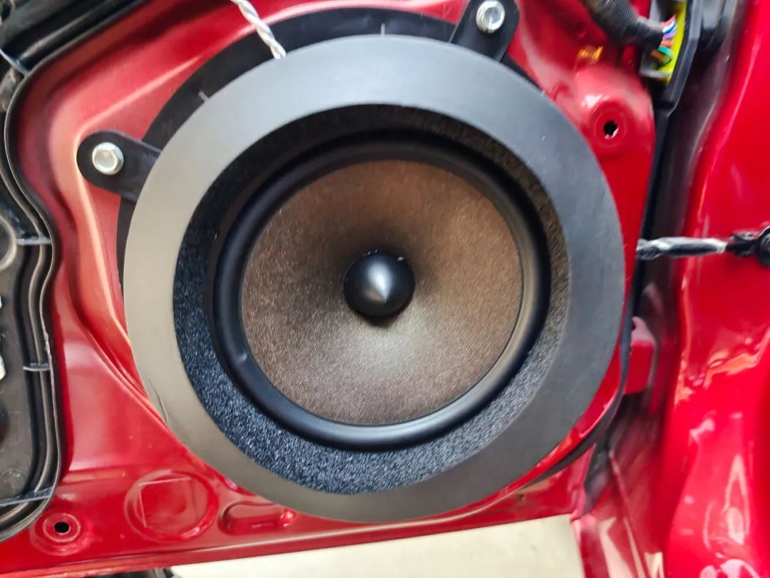 杭州马自达阿特兹音响改装,长春西玛汽车音响改装
