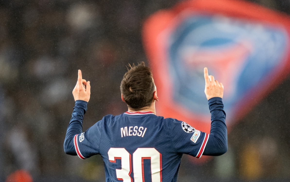 阿扎尔转会皇马谈梅西,阿扎尔离队