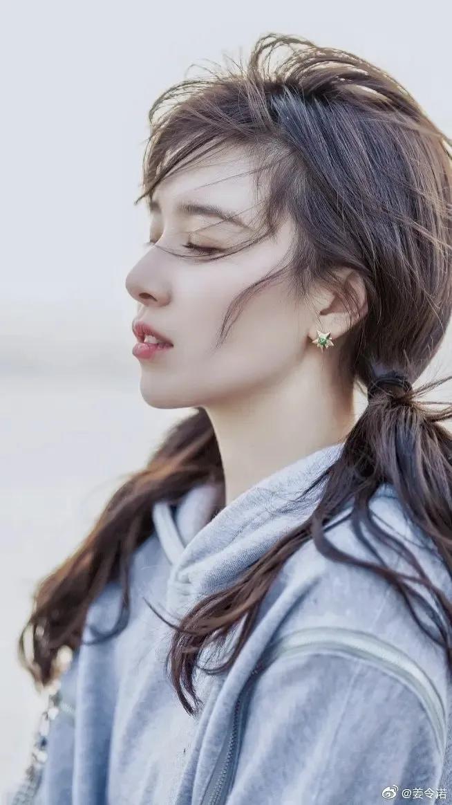 阚清子倪虹洁突如其来的假期,阚清子倪虹洁发布会