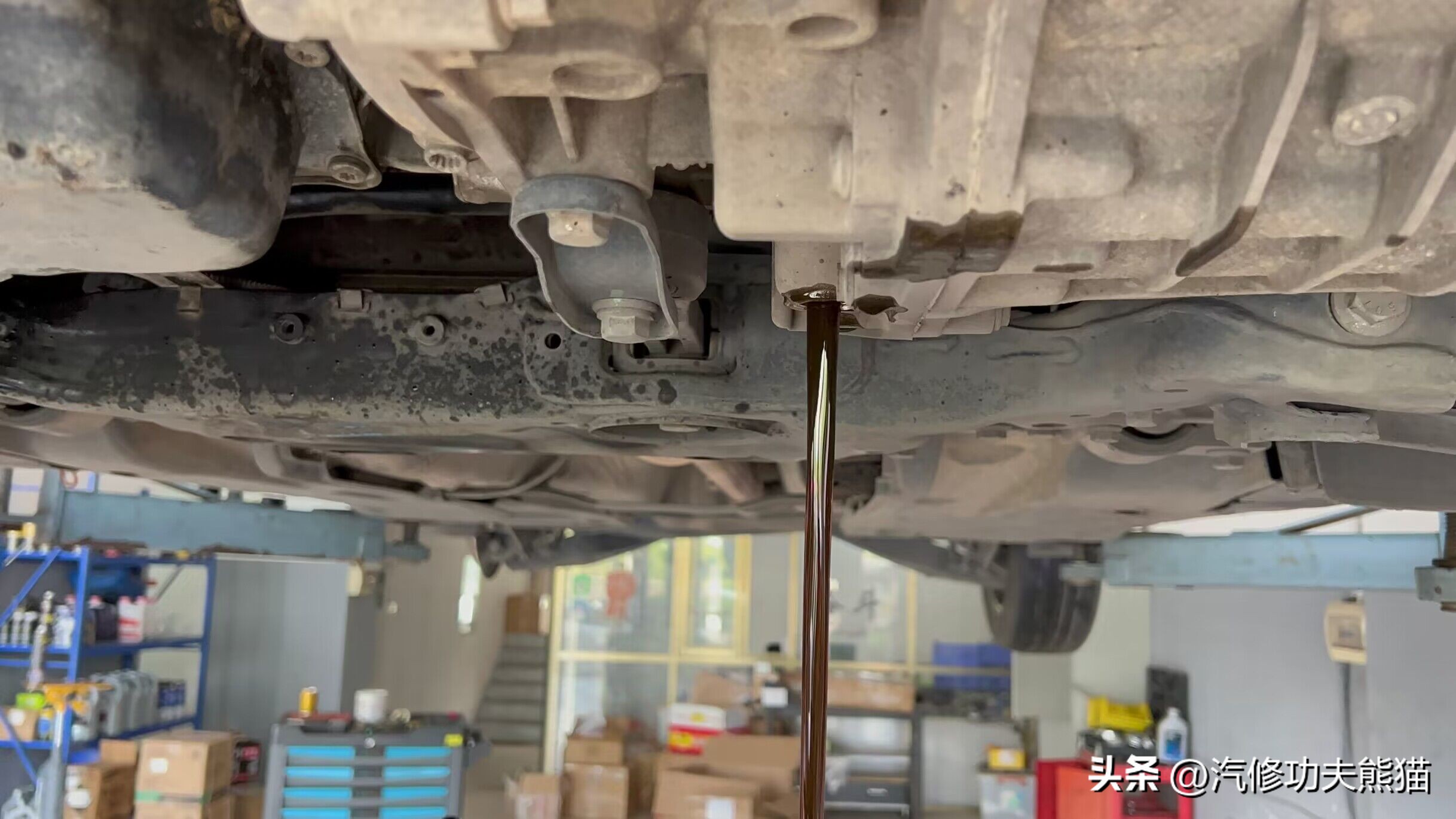 2017款大众迈腾10万公里烧机油,十年的迈腾怎么样后期维修费用