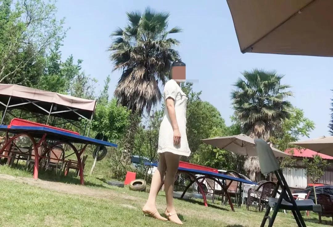 漂亮女老板遭遇倒闭危机,漂亮女老板创业的艰辛历程