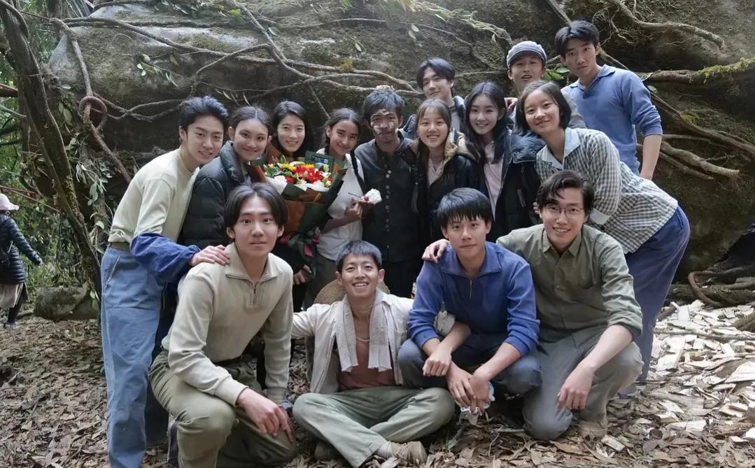 第五代导演冯小刚,冯小刚和张艺谋拍的电影有哪些