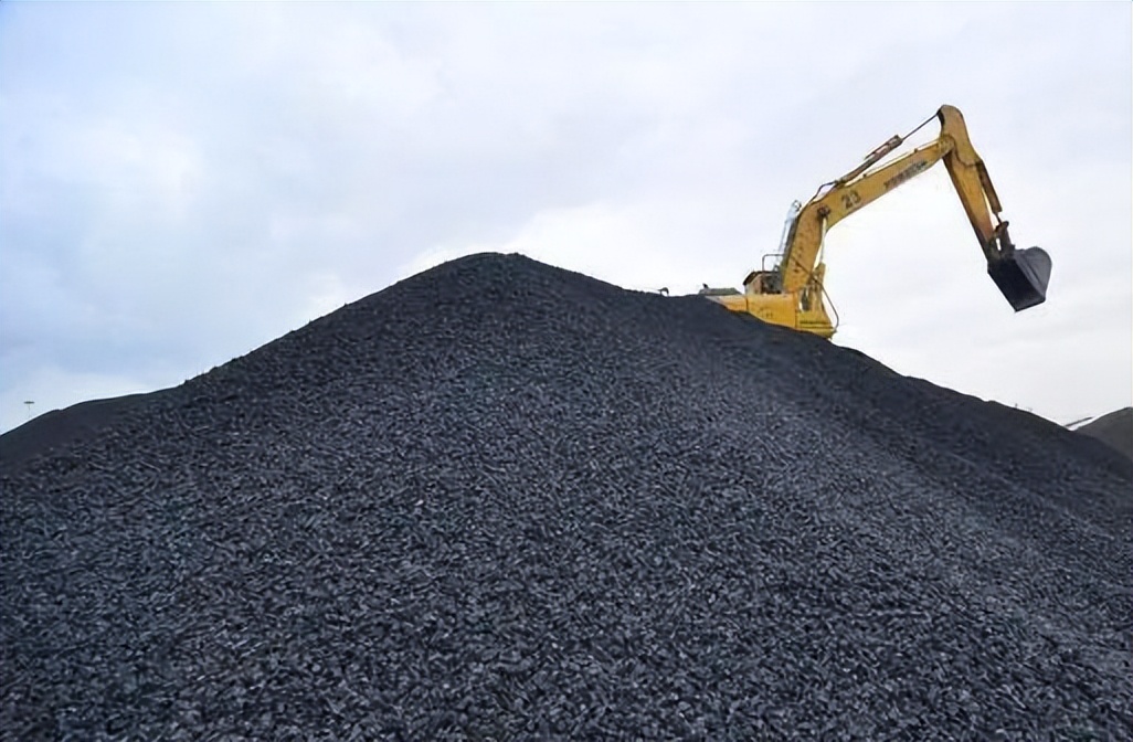 异象|“娱乐至死”现象为何开始风行？经济通缩隐现