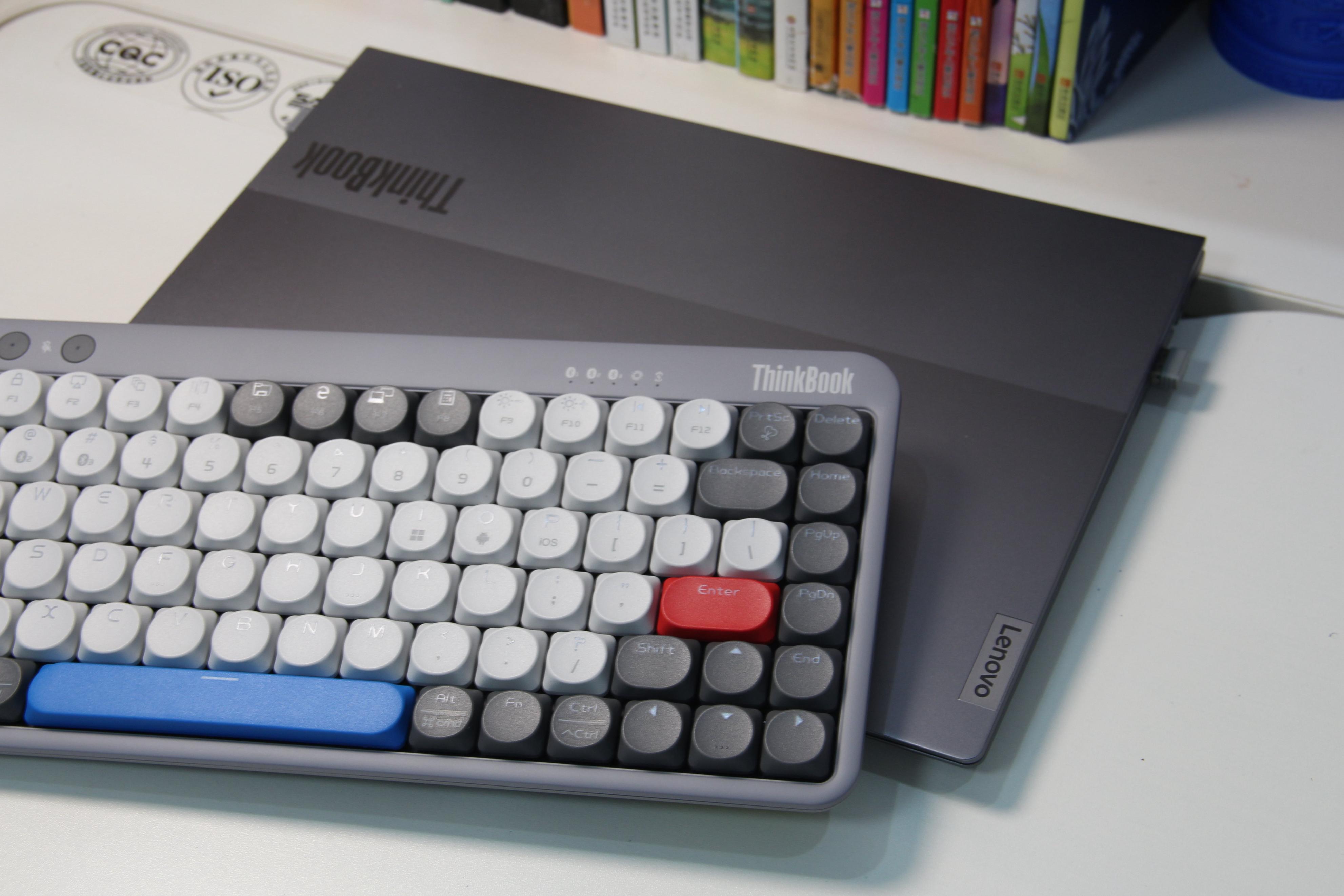 Thinkbook星雾粉机械键盘,thinkbook机械键盘KBPro评测