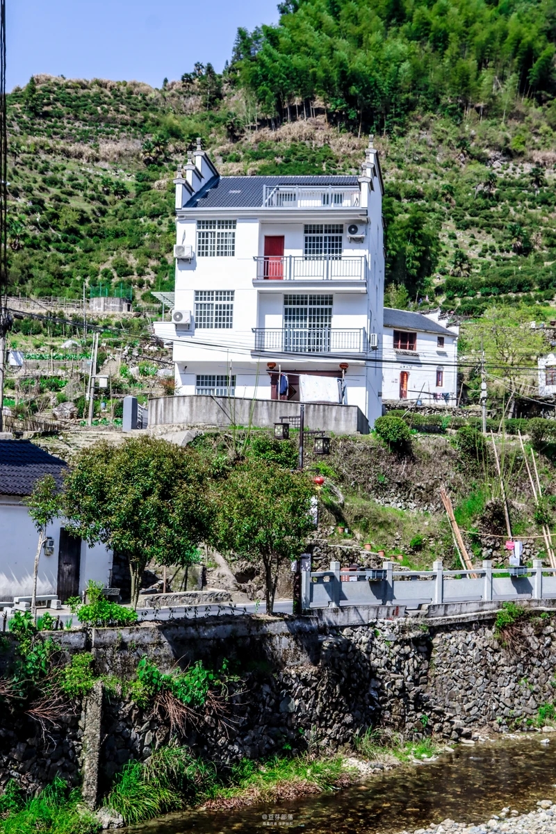 乡村共富寻味开化|九溪龙门太极村，江南土楼黄金屋