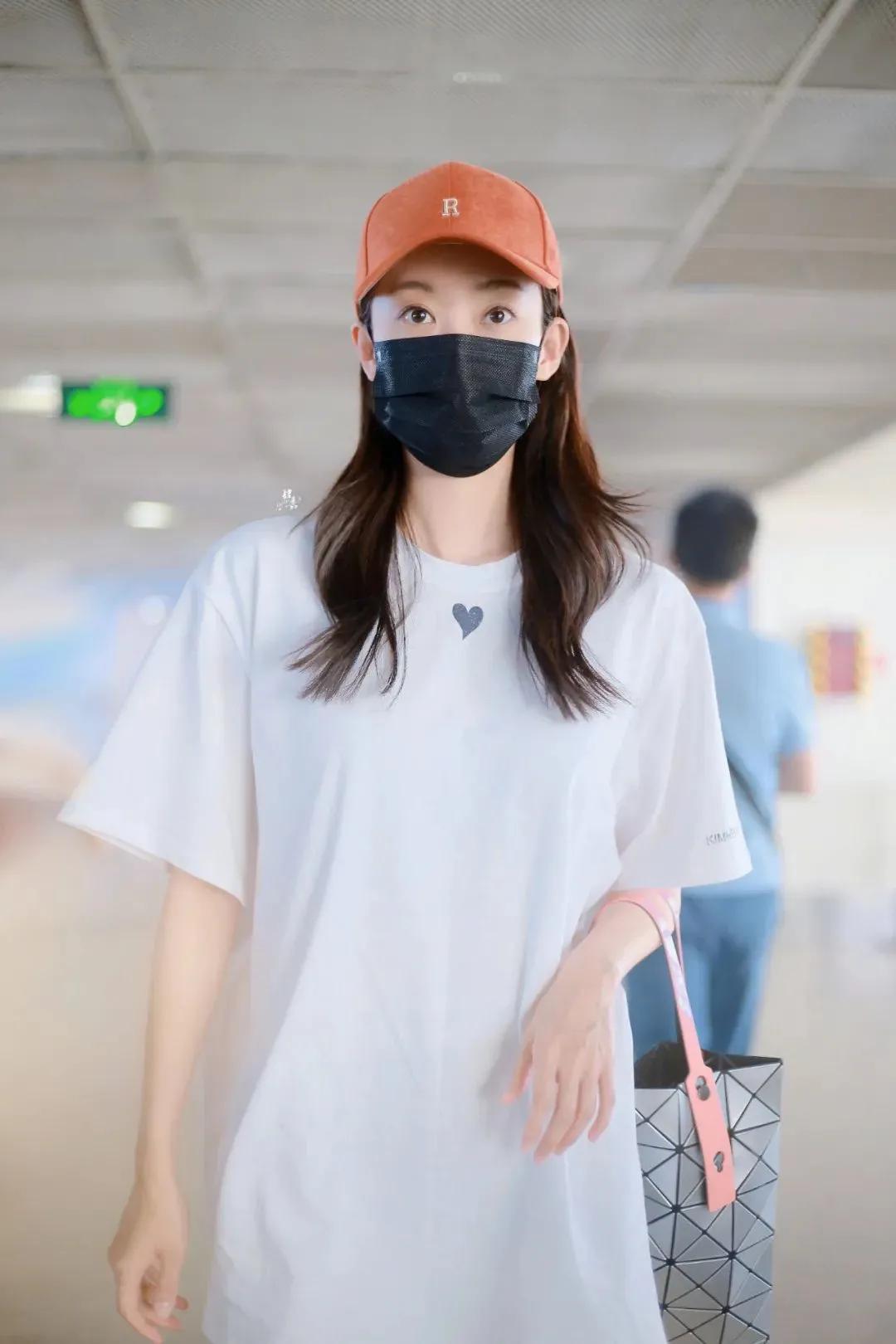 倪妮和张小斐脸型,倪妮和张小斐谁更好看