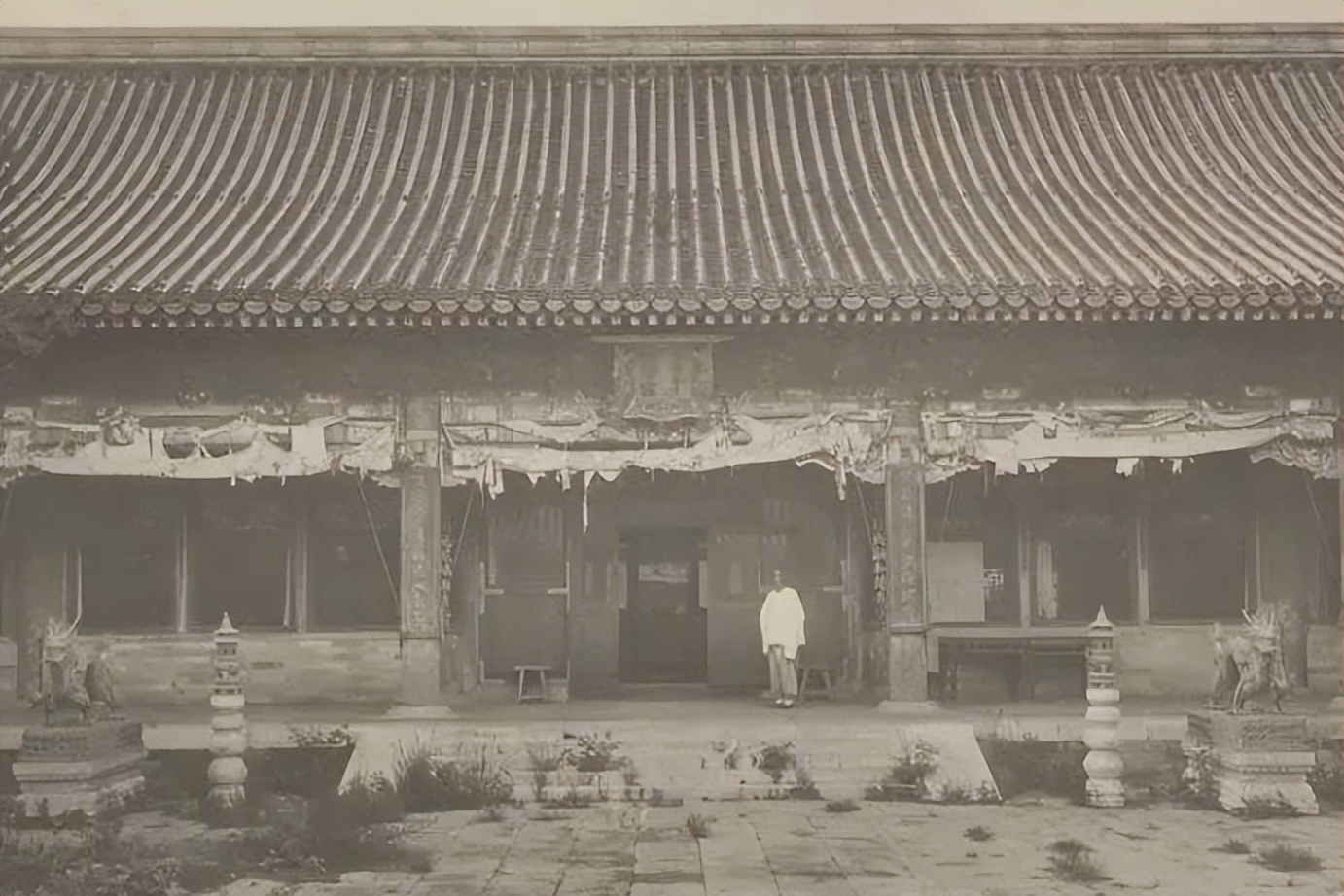 慈禧太后出逃日本照片,慈禧出逃故宫照片