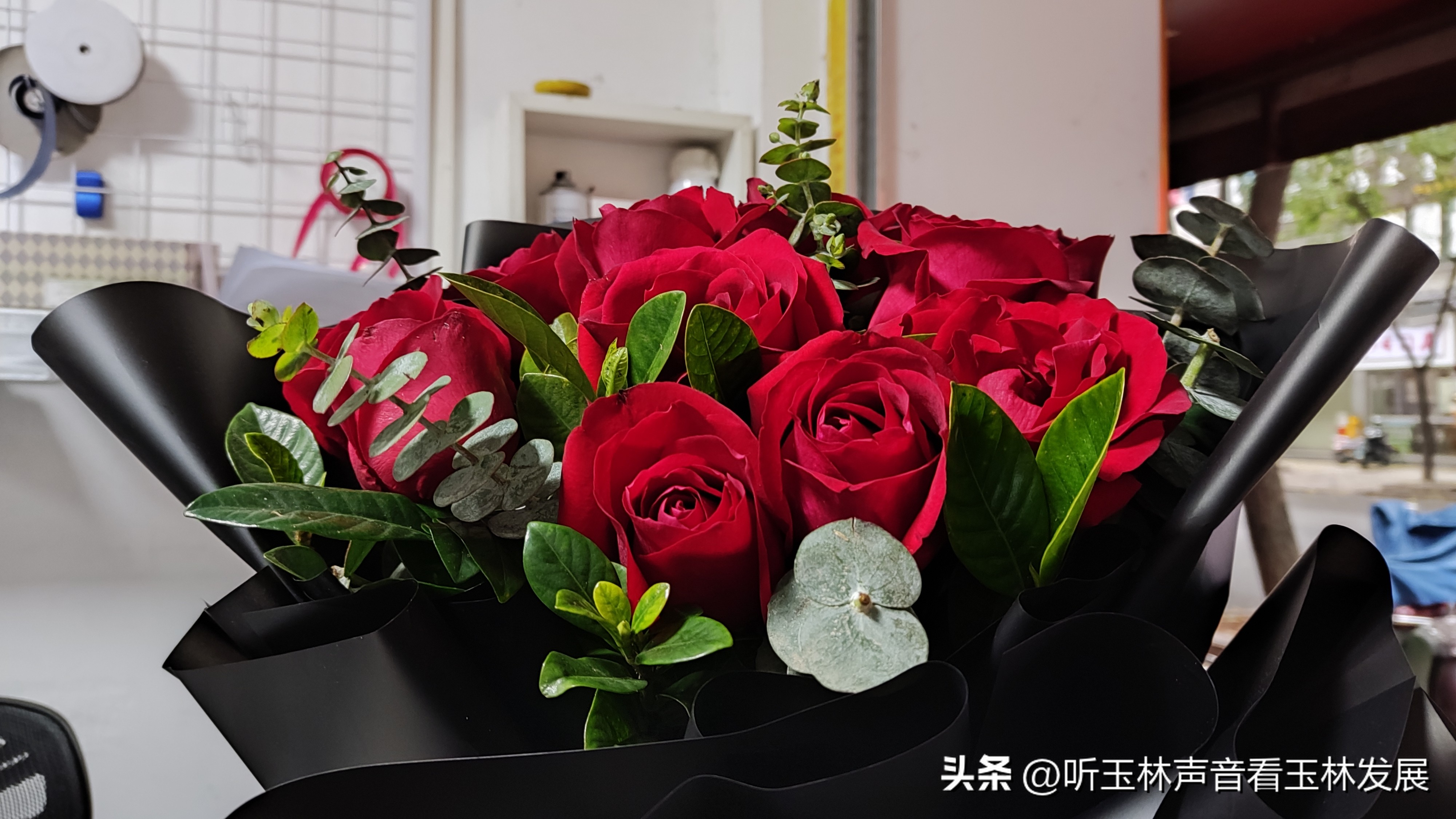 情人节火爆鲜花花束,情人节鲜花火爆预定中