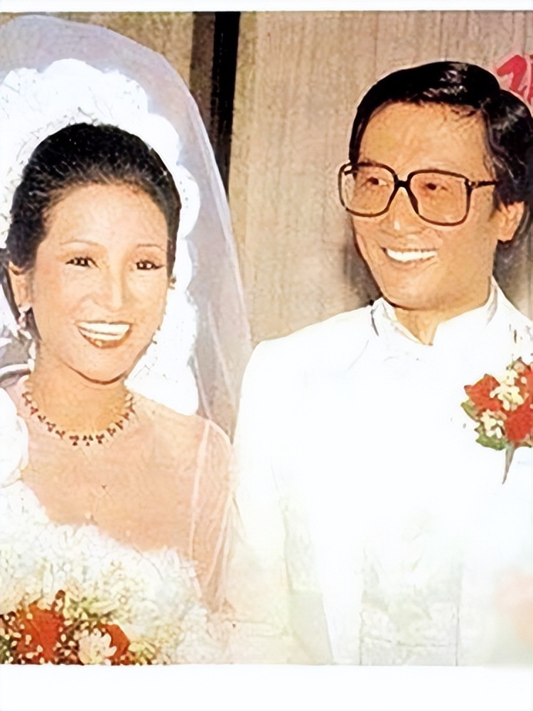 港媒爆料谢贤,谢贤曝光谢霆锋感情现状