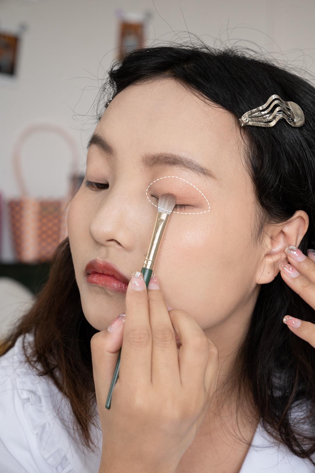 大眼袋下眼睑眼妆教程,原来眼妆才是换头的关键