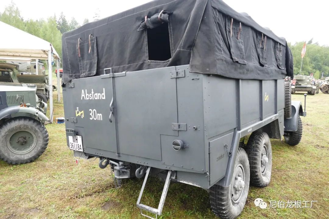 德国上世纪八驱军用重型卡车,德国重型军用越野卡车详细讲解