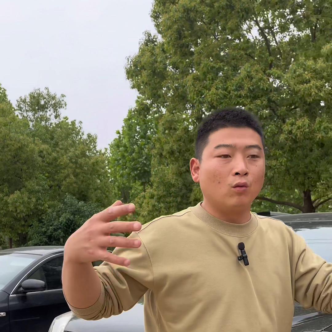 看完了，买二手车吃亏了，上当了，我赔你¥，用心拍摄，好...